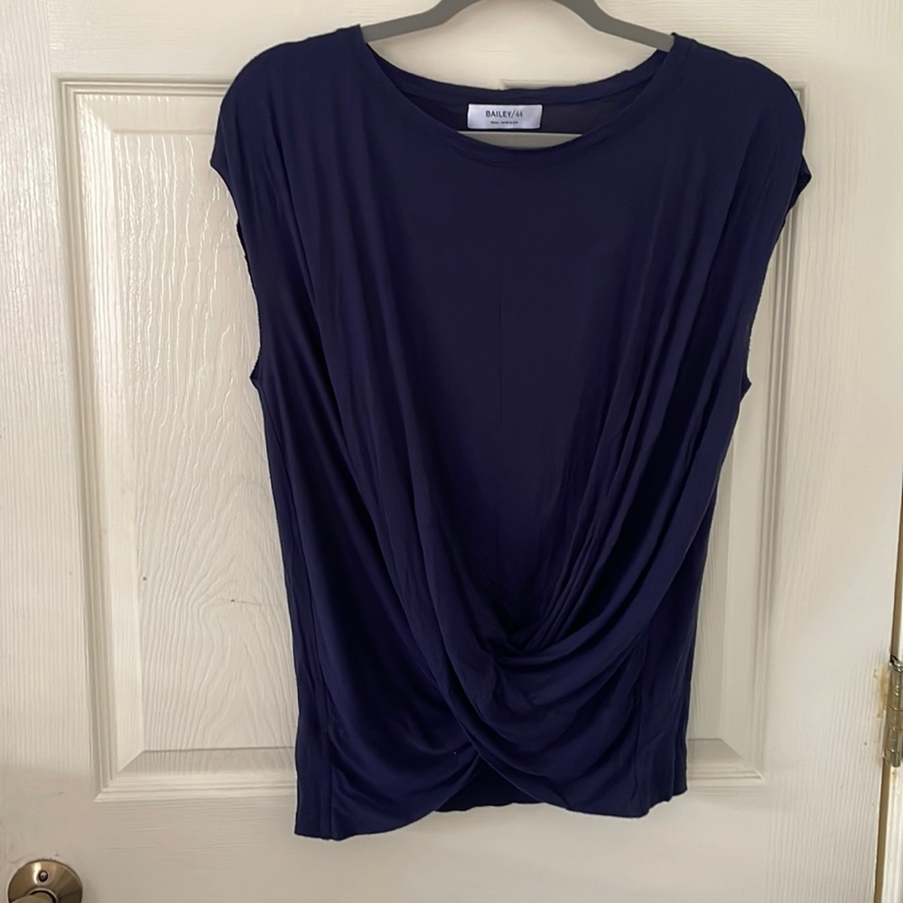 Navy top